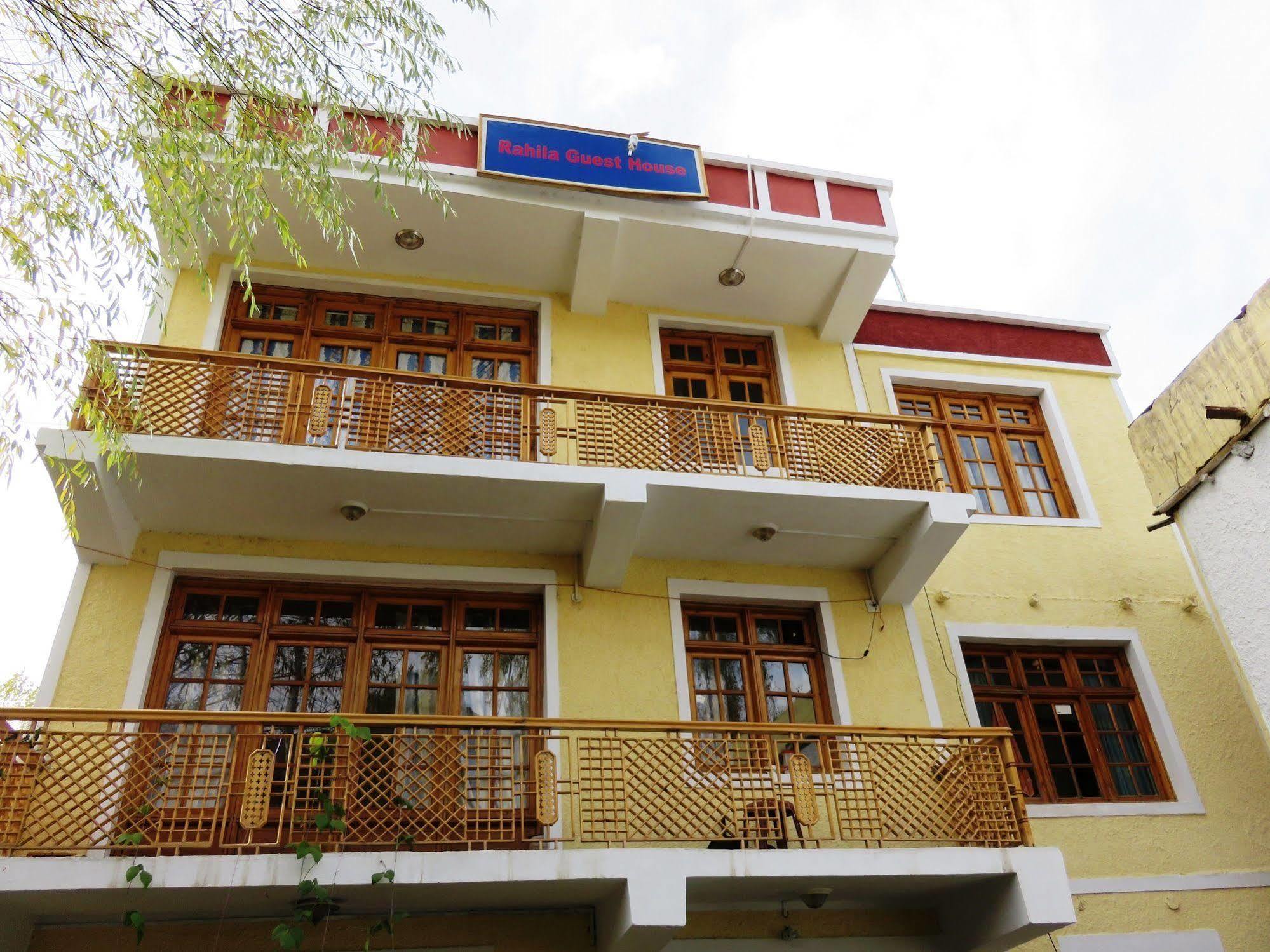 Tih Rahela Guest House & Home Stay Leh Exterior photo